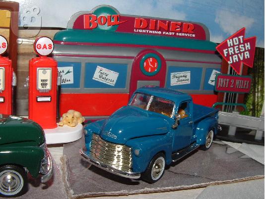 PoulaTo: 1950 Chevy 3100 pick up Racing Champions mint edition issue #7, 90's